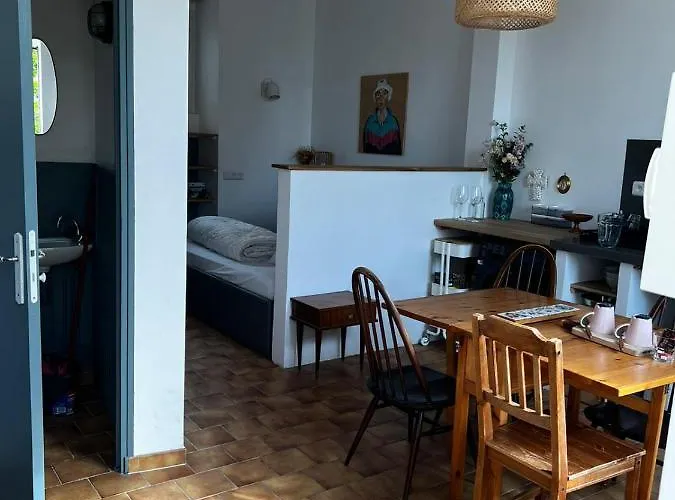 Au Calme Terrasse Privee Place De Parking Securisee Apartment Angers